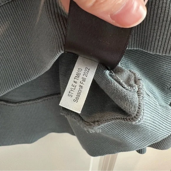 Tasc Performance Teal Crew Neck Sweatshirt - Picture 4 of 7